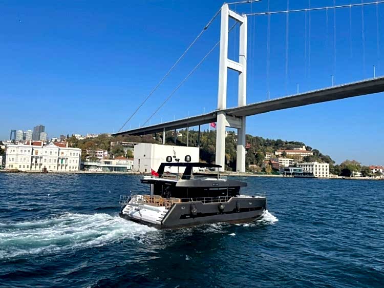 Trawler İ 1