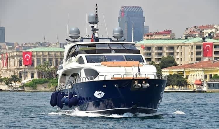 Mega Yat İ 1