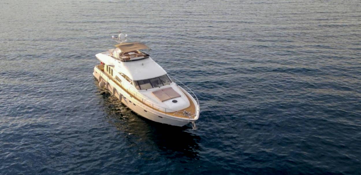 Lüks Yat B6