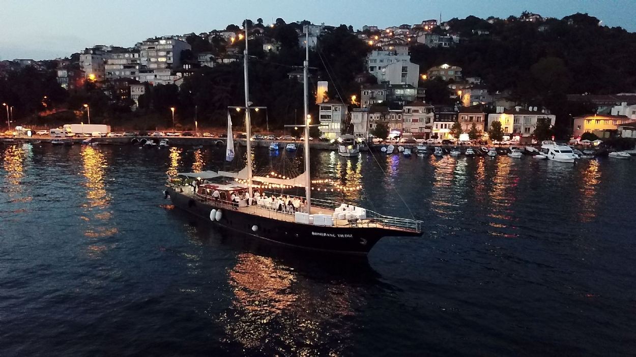 Yelkenli İ 1